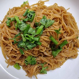 ผัดหมี่  (ขนมจีน)