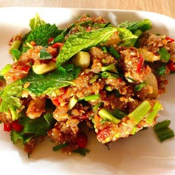 ก้อยมะนาวหมู