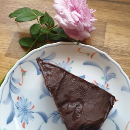 Devils Cake เค้กปีศาจ