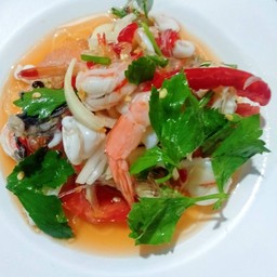 ยำวุ้นเส้นทะเล