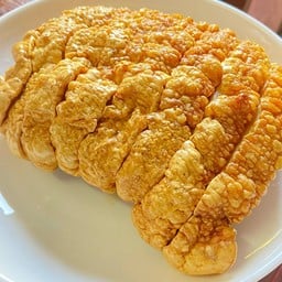 ผัดไทยวิเศษวาณิช ต้มเลือดหมูบ้านย่า