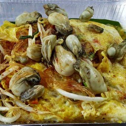 ผัดไทยหอยนางรม