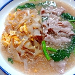 ราดหน้าผัดไข่