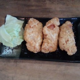 ไก่ทอด คาราอะเกะ