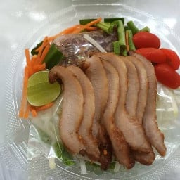 อาหารตามสั่ง ร้านต้มแซ่บบบ รสจัด