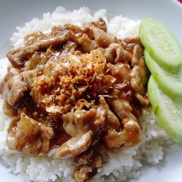 หมูชิ้นกระเทียม