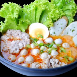 เตี๋ยวลูกชิ้นปลากรายนครสวรรค์