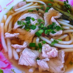 ขนมจีนไหหลำหมูน้ำ