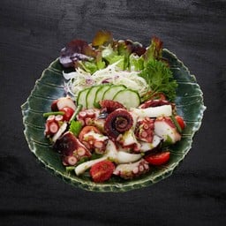 ยำหนวดปลาหมึกยักษ์