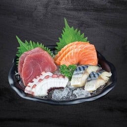 สเปเชียลซาซิมิ 4อย่าง