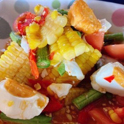 ตำข้าวโพดไข่เค็ม