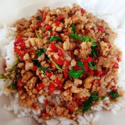 กะเพราหมูสับ