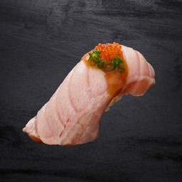 ข้าวปั้นแซลมอนย่างซอสไซเคียว