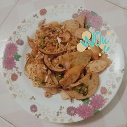ลาบมาม่า