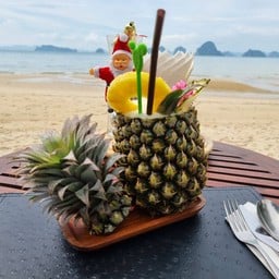 Chom Talay Beach Bar