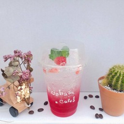 สตอเบอรี่โซดา