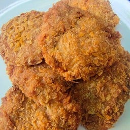 หมูทอดชุปเกล็ดขนมปัง