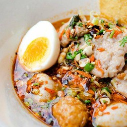 ก๋วยเตี๋ยวหมูต้มยำ