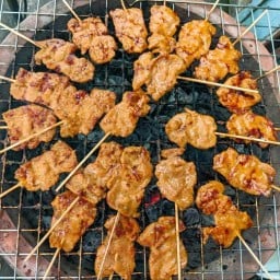 หมูปิ้งเตาถ่านอมรพันธ์ 9