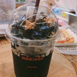 ซูวาคาเฟ่