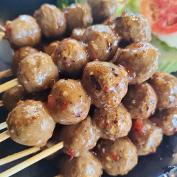 ลูกชิ้นเอ็นเนื้อปิ้ง