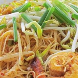 ผัดหมี่ขาว