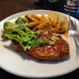 สเต็กหมูซอสหม่าล่า