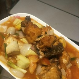 ผัดเปรี้ยวหวาน
