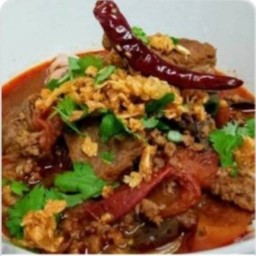 ขนมจีนน้ำเงี้ยวหม้อดินป้าที
