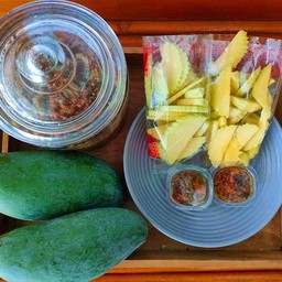 มะม่วงน้ำปลาหวาน รัชนี