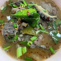 ต้มแซ่บเครื่องใน
