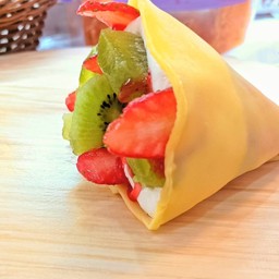 สตอเบอรี่ กีวี่เครป