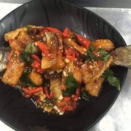 ก๋วยเตี๋ยวเนื้อตุ๋น บังริสทะเลภูเก็ต ฮาลาล (ตลาดเกษตร)