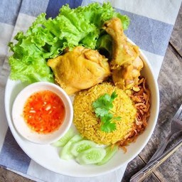 คุณอนันต์ ครัวฮาลาล