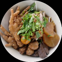 ก๋วยเตี๋ยวไก่ เส้นใหญ่