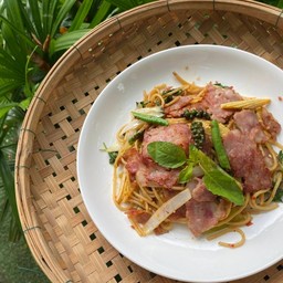 สปาเกตตี้ขี้เมาเบคอน