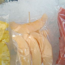 แคนตาลูปถุง 35 บาท