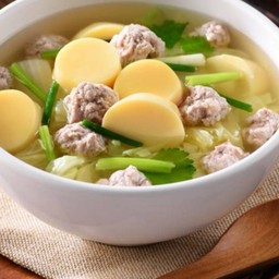 แกงจืดเต้าหู้หมูสับ