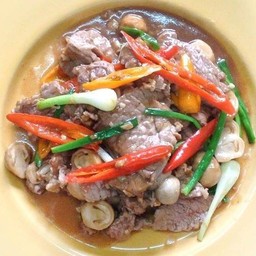 ไก่ผัดน้ำมันหอยรสเด็ดๆๆต้องจัด