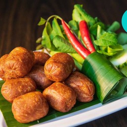 ไส้กรอกอีสานทอด