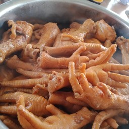 ไม้เมืองก๋วยเตี๋ยว เนื้อตุ๋นหมูน้ำตก ไก่ตุ๋นมะระ