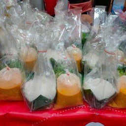 ร้านขนมจีนยายนึง น้ำยาปูบ้านบึง