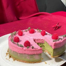 Raspberry Matcha Cheesecake