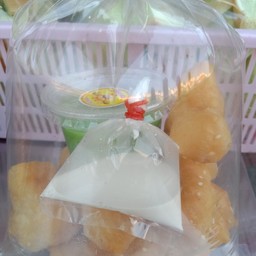 ชุดปาท่องโก๋สังขยา