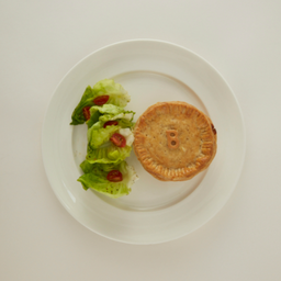 พายสตูว์เนื้อซอสเกรวี่(สลัด)