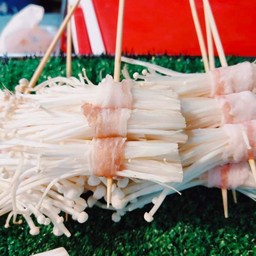 เห็ดเข็มทองพันเบคอน