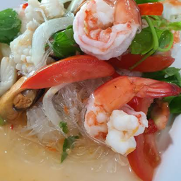 ยำวุ้นเส้นทะเล