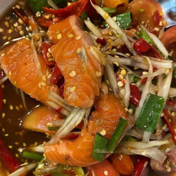 ตำแซลมอนมะละกอ น้ำปลาร้า