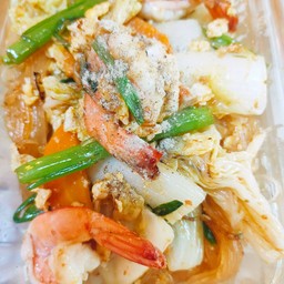 สุกี้แห้ง