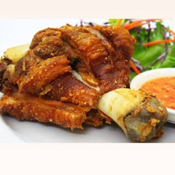 ขาหมูทอด เชียงใหม่